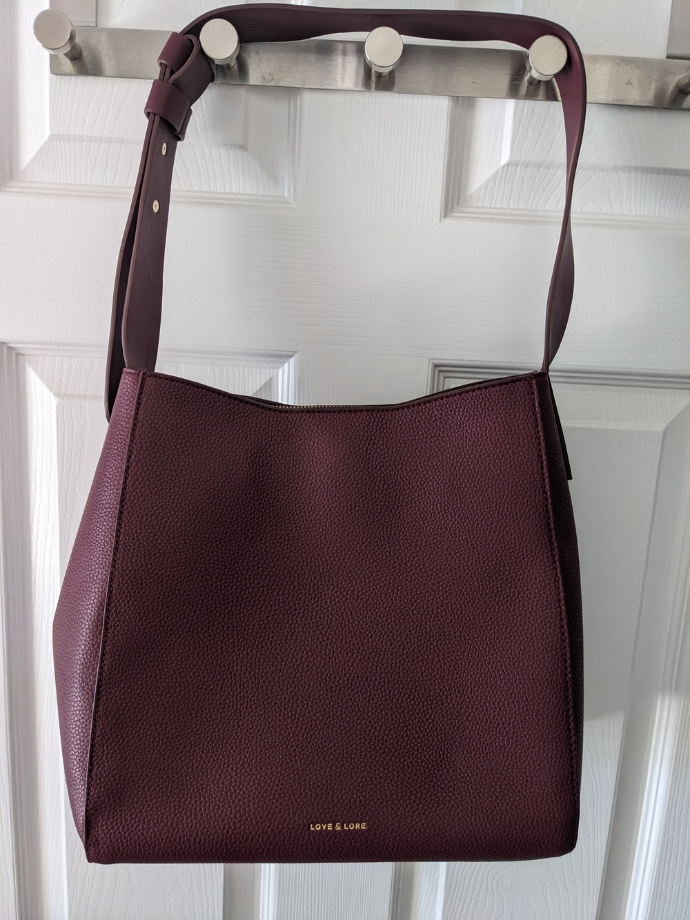 Love & Lore Women's Burgundy Shoulder Bag
